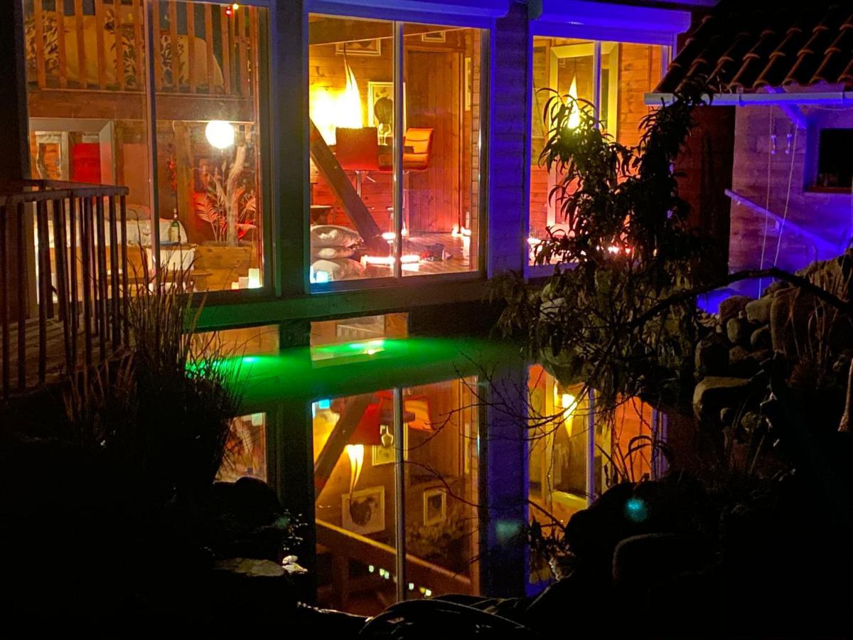 Villa Shangri-La At Concepts En Barousse Créchets Extérieur photo